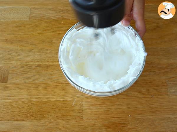 Nube de huevos con chorizo - Preparación paso 2