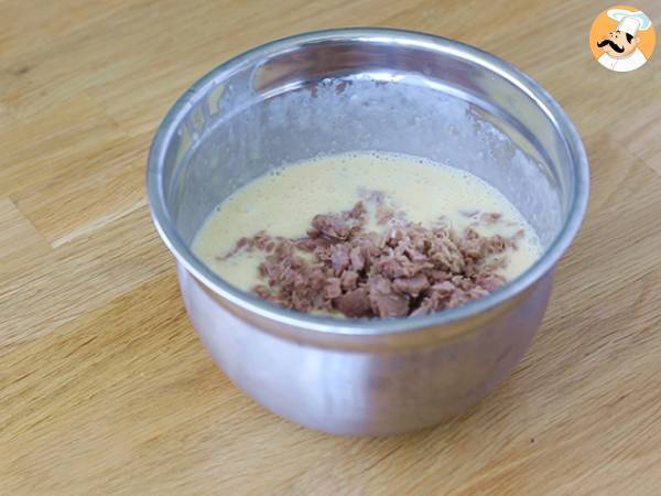 Quiche de atún y tomate natural - Preparación paso 2