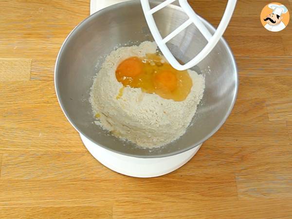 Tortellinis con parmesano, jamón y albahaca - Preparación paso 1