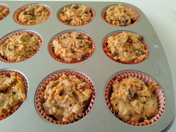 MUFFINS VEGANOS DE PLÁTANO Y ZANAHORIAS - Preparación paso 5