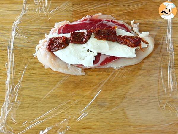 Rollos de pollo, mozzarella y tomates secos - Preparación paso 2