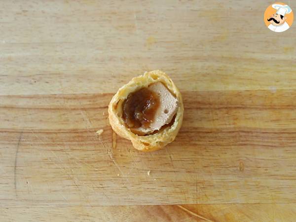 Choux con foie gras y mermelada de cebolla - Preparación paso 6
