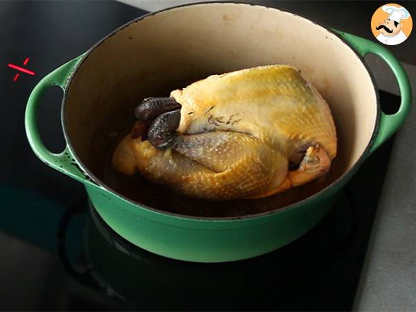 Empanada de gallina guinea con salsa - Preparación paso 1
