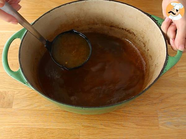 Empanada de gallina guinea con salsa - Preparación paso 4