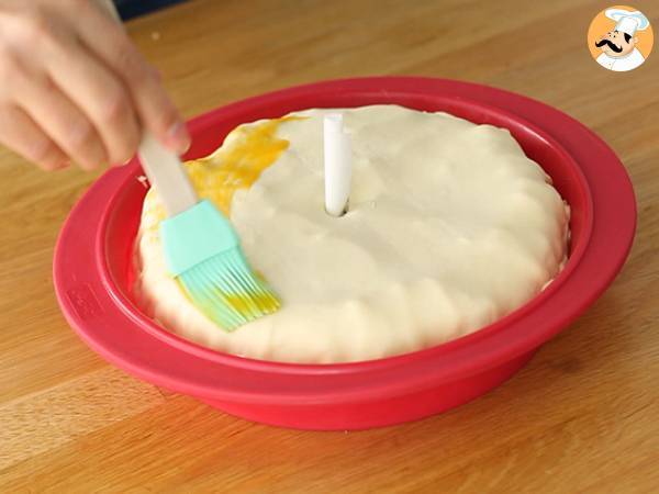 Empanada de gallina guinea con salsa - Preparación paso 7