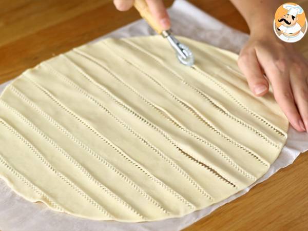 Tarta de cerezas con hojaldre trenzado - Preparación paso 3