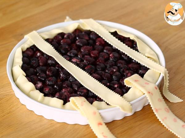 Tarta de cerezas con hojaldre trenzado - Preparación paso 4
