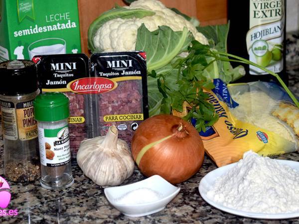 Coliflores con bechamel de jamón - Preparación paso 1