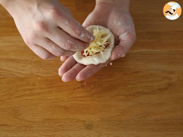 Bollitos pizza de jamón y queso (Buns pizza ) - Preparación paso 4