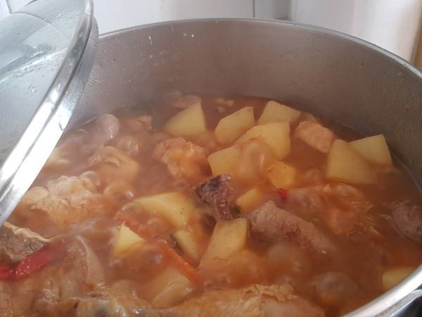 Guiso con todo - Preparación paso 9