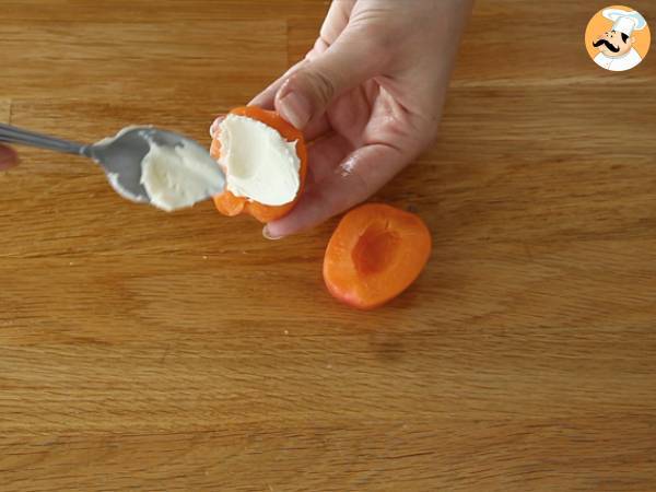 Bizcochitos albaricoque rellenos de mascarpone - Preparación paso 4