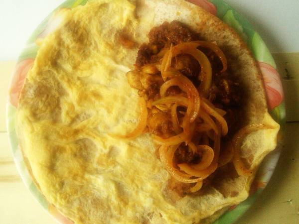 Kathi roll de pollo {chicken frankie}, comida india callejera - Preparación paso 13