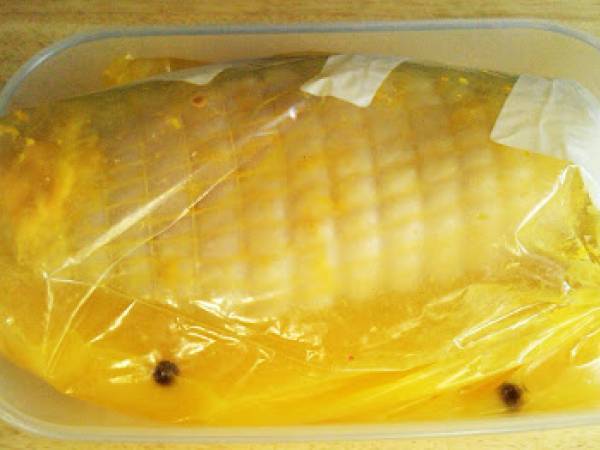 Pechuga de pavo marinada con naranja - Preparación paso 3