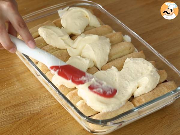 Tiramisú de frambuesas - Preparación paso 6