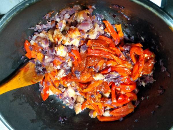 Bacalao a la vizcaína (cocina vasca) - Preparación paso 6