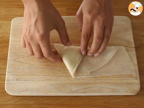 Samosas de queso de cabra y miel - Preparación paso 4