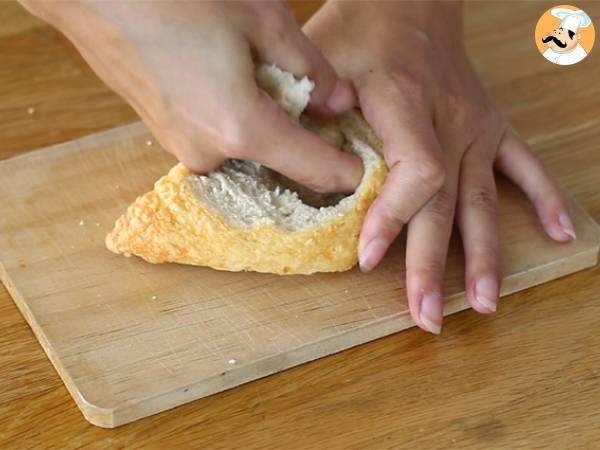 Egg boat de bacon y queso Munster - Preparación paso 1