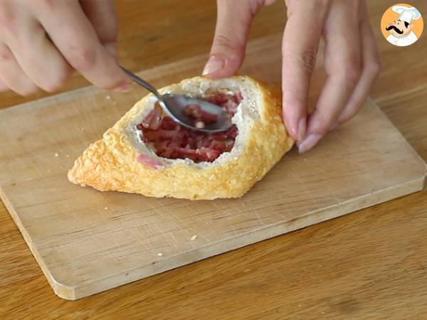 Egg boat de bacon y queso Munster - Preparación paso 2