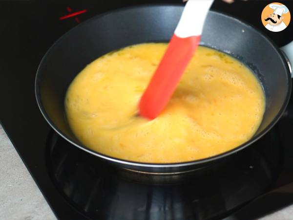 Huevos revueltos, receta original - Preparación paso 2