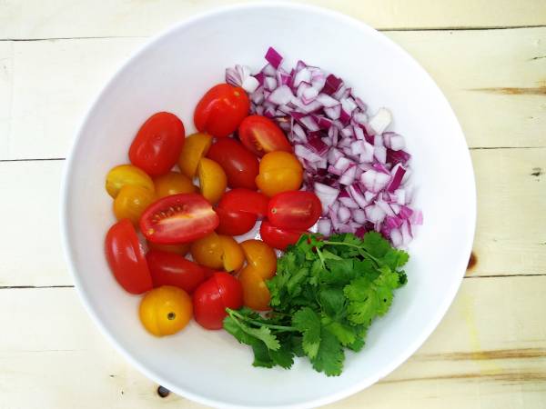 Ensalada de garbanzos y guacamole - Preparación paso 4