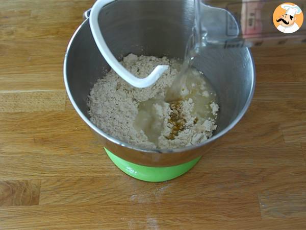 Fougasse con bacon y cebolla - Preparación paso 1