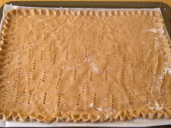 Tarta de manzana con base crujiente {sin azúcar} - Preparación paso 7