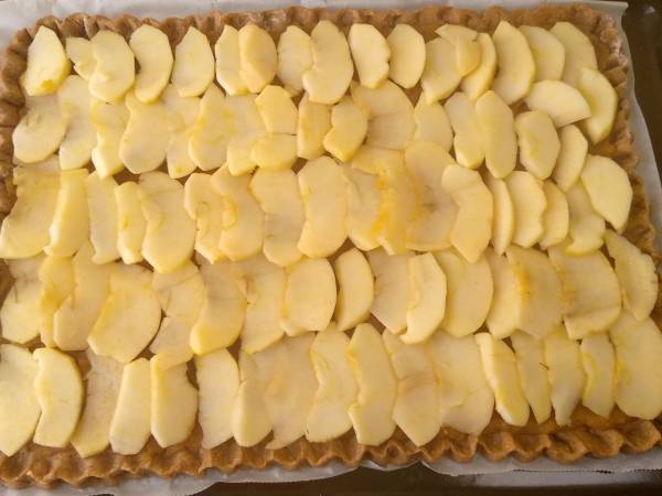 Tarta de manzana con base crujiente {sin azúcar} - Preparación paso 9