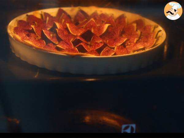 Tarta de higos y crema de almendra - Preparación paso 5