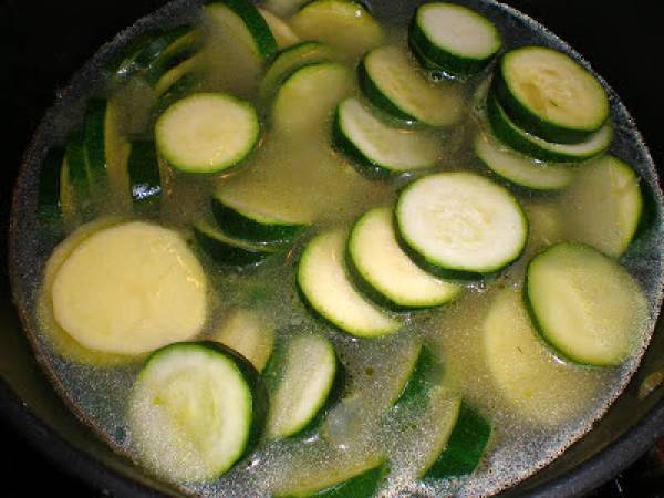 Crema de calabacín {baja en calorías} - Preparación paso 4