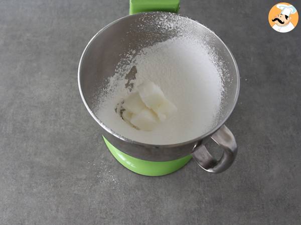 Mantecados caseros de canela, limón y almendra - Preparación paso 4