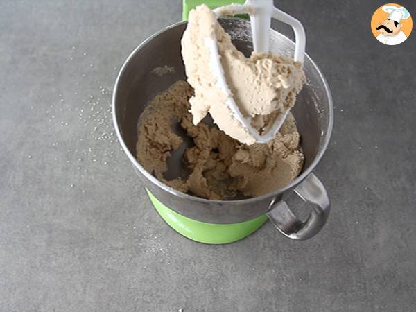 Mantecados caseros de canela, limón y almendra - Preparación paso 5