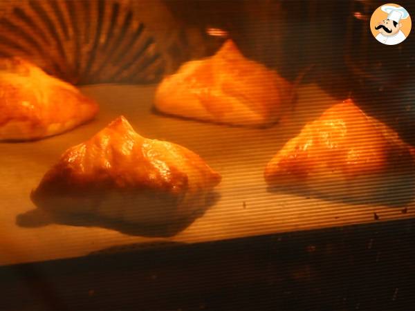 Empanadas de salmón ahumado y queso de cabra - Preparación paso 5