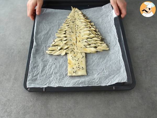 Árbol de navidad, hojaldre y tapenade (paté de aceitunas) - Preparación paso 7