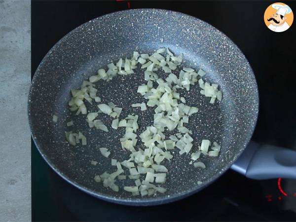 Salchichas en salsa con polenta - Preparación paso 1