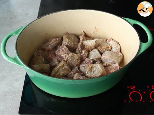 Carbonnade Flamande (carne en salsa de cerveza) - Preparación paso 1