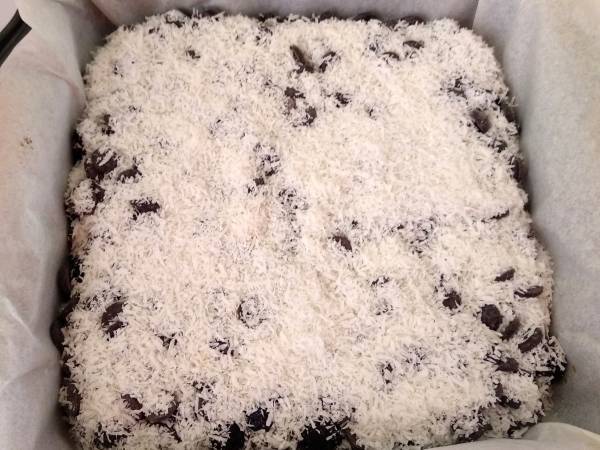 Barritas de arándanos, coco y chocolate {receta vegana, paleo y sin azúcar refinada} - Preparación paso 7