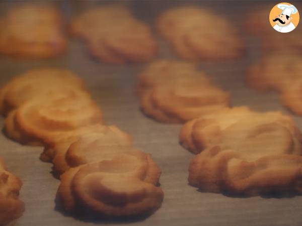 Galletas spritz con chocolate (pastas de té) - Preparación paso 4