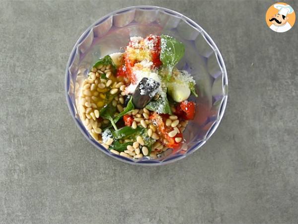 Salsa de pesto rojo fácil - Preparación paso 1