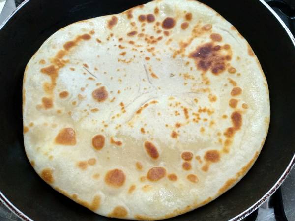 Pan plano en sartén, sin levadura - Preparación paso 6