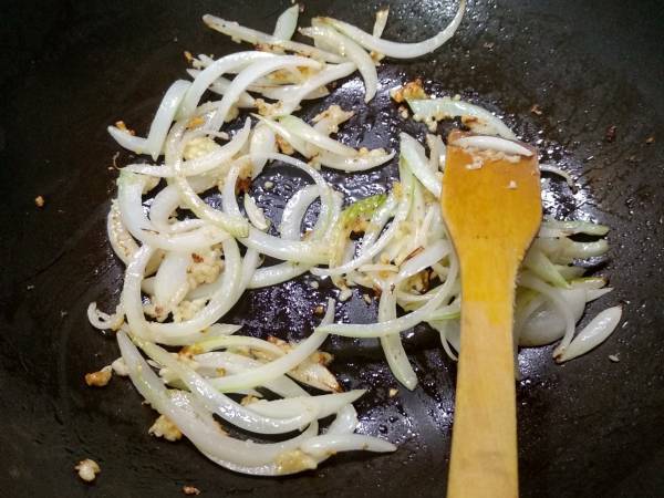 Fideos ramen con pollo y verdura {receta express} - Preparación paso 4