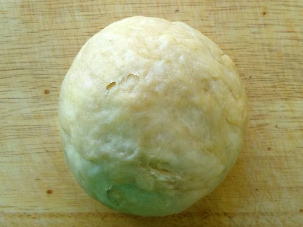 Quiche marinera con surimi, langostinos y atún - Preparación paso 1