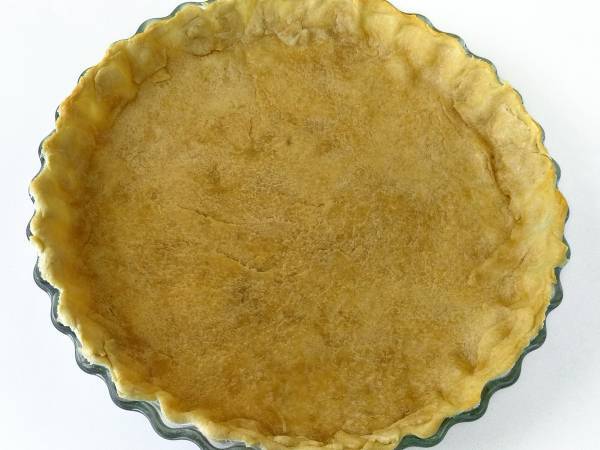 Quiche marinera con surimi, langostinos y atún - Preparación paso 6