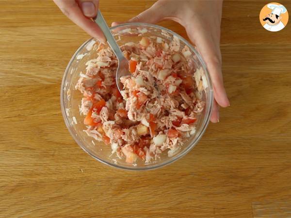 Samosas de atún y tomate - Preparación paso 1