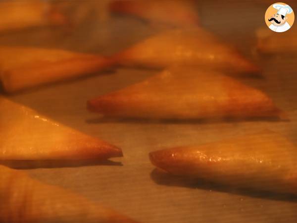 Samosas de atún y tomate - Preparación paso 4