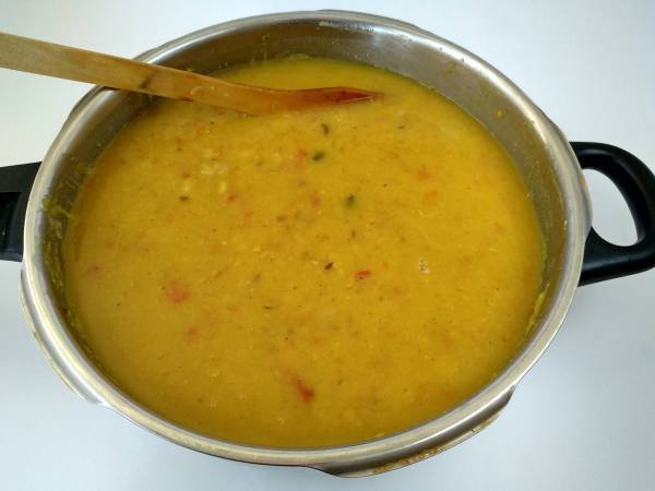 Masoor dal - Receta india de lentejas naranjas - Preparación paso 11