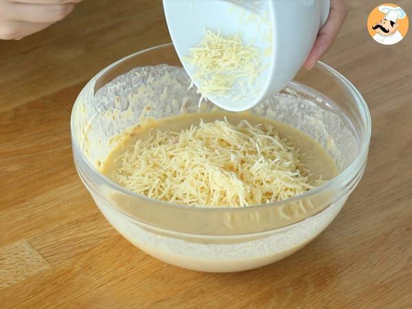 Cake de atún - Preparación paso 2