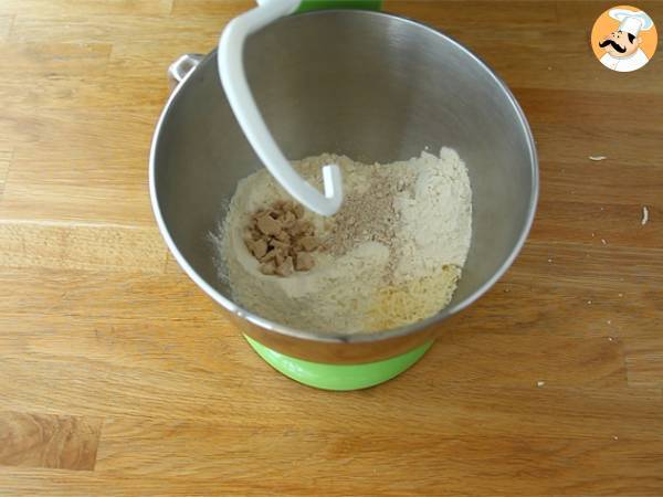 Focaccia de tomates cherry - Preparación paso 1