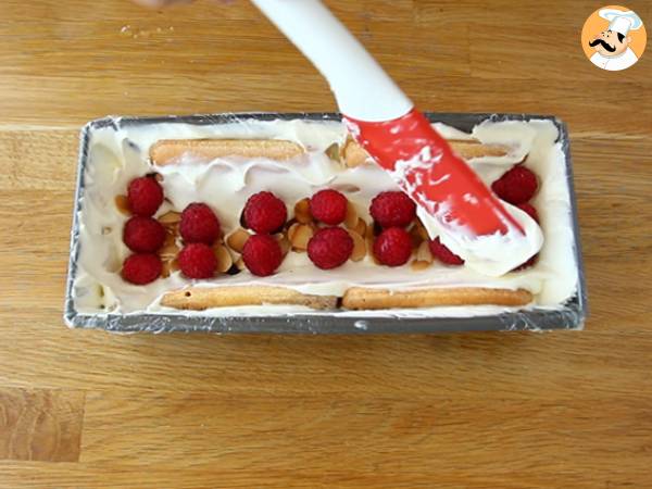 Tronco de tiramisú y frambuesa - Preparación paso 5