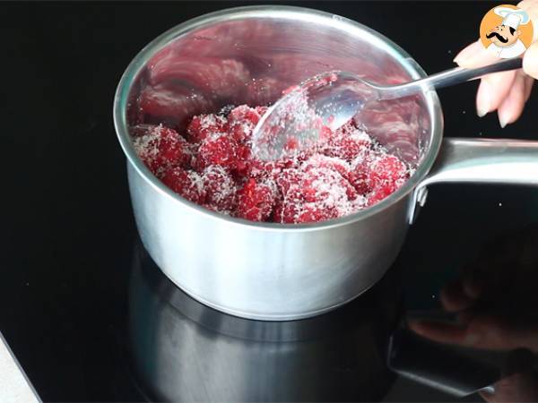 Galette de frambuesa y pistachos - Preparación paso 1