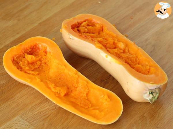 Calabaza Butternut rellena de quinoa y granada - Preparación paso 2